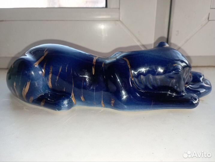 Тигр с мясом, лфз статуэтка