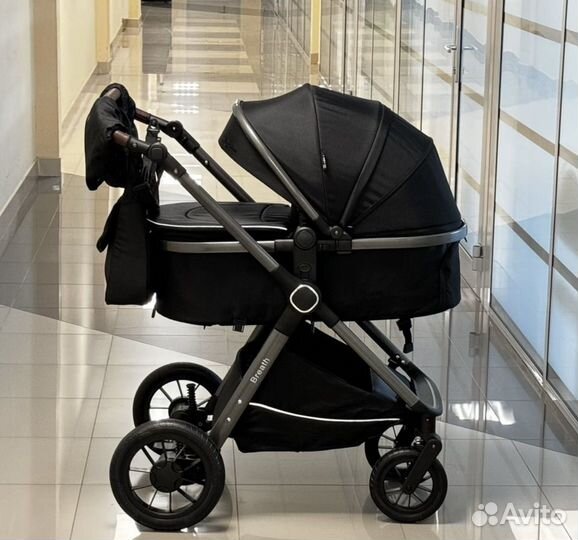 Коляска Luxmom A 4 3 в1