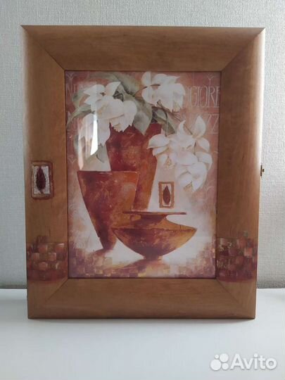 Ключница настенная