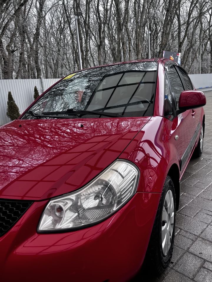 Suzuki SX4: фото владельца
