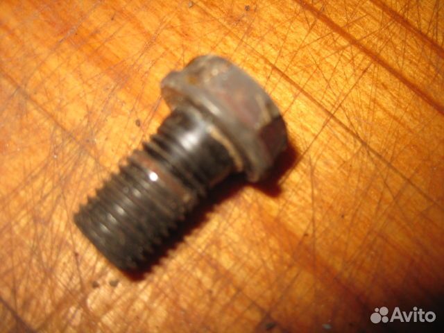 Болт маховика Toyota Corsa (90-94 года) EL41, EL43, EL45, NL40