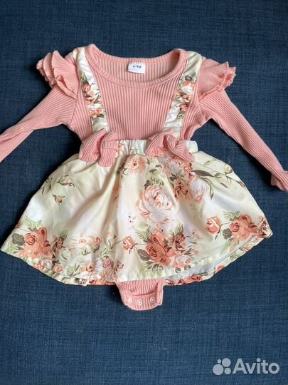 Детское нарядное платье 74