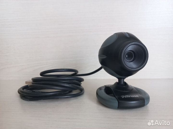 Веб-камера Trust WB-3320X