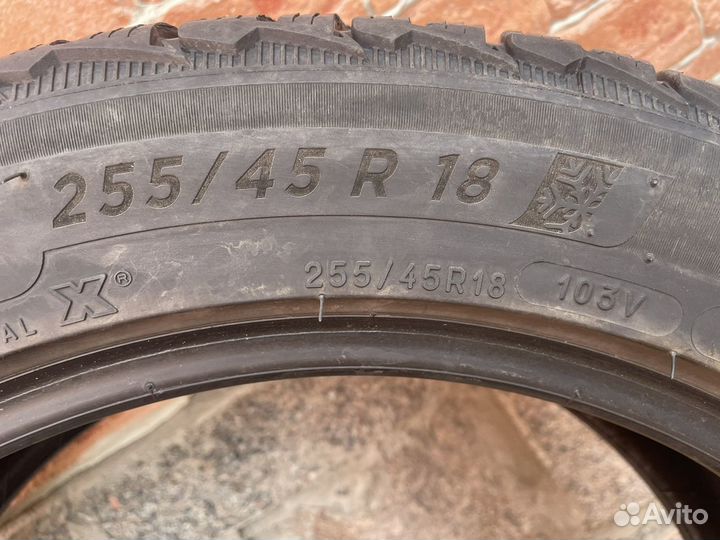 Michelin Pilot Alpin 5 255/45 R18 103V