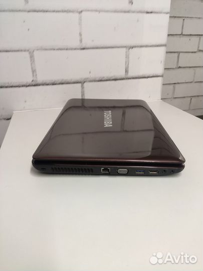 Игровой ноутбук i5, GT525M, 6Gb