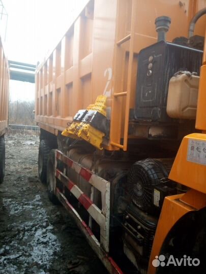 Shacman (Shaanxi) SX3258DT385, 2020