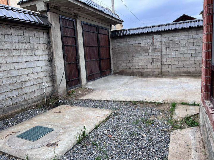 Дом 161 м² на участке 3,7 сот.