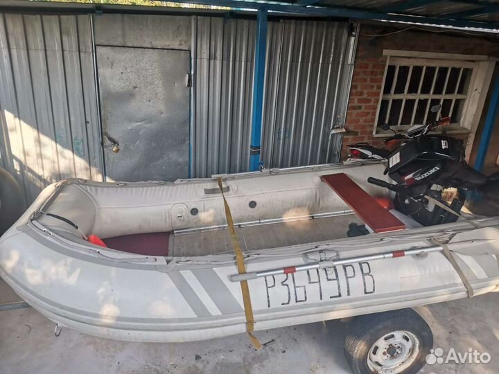 Продам лодку