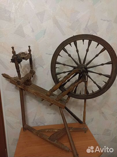 Прялка деревянная старинная
