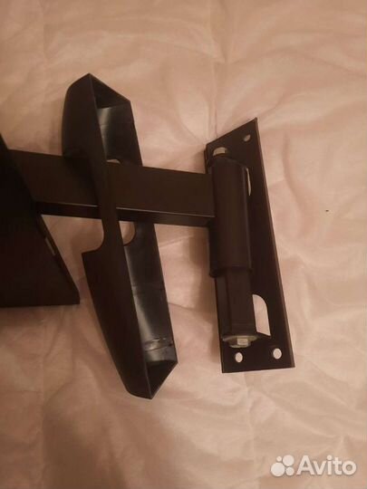 Кронштейн для телевизора