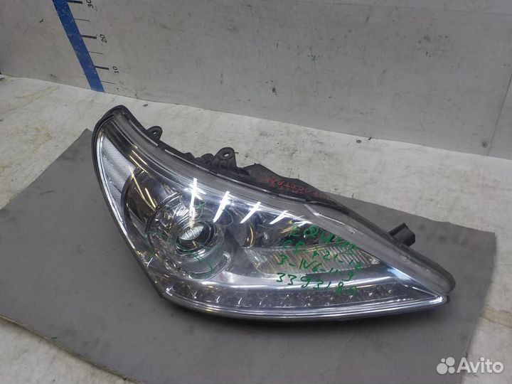 Фара правая Hyundai Equus