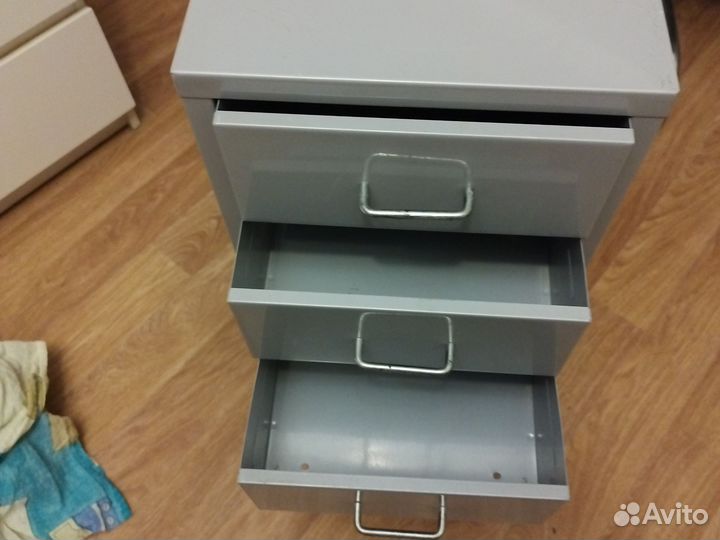 Тумба металлическая с ящиками. хельмер. икеа