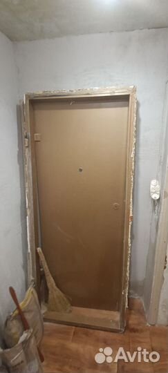 Дверь входная металлическая