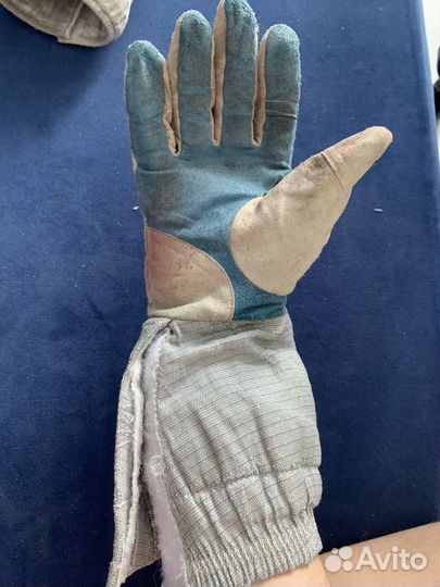 Перчатка Арта