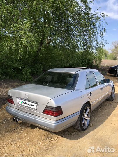Mercedes-Benz E-класс 2.2 AT, 1995, 319 370 км