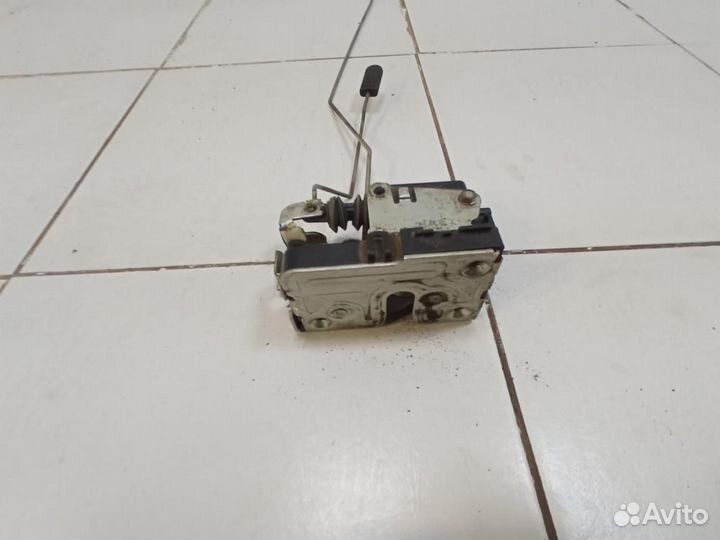 Замок двери передней правой Renault Logan 1 LS0G/L