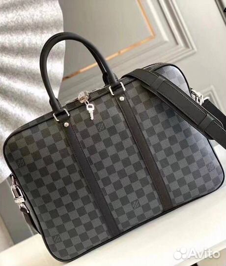 Сумка Louis Vuitton