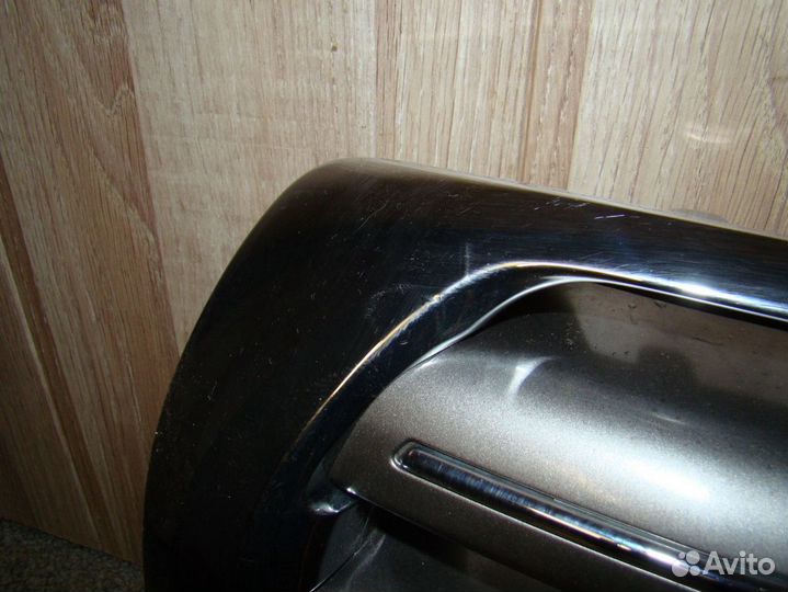 Решетка радиатора Toyota Land Cruiser 200