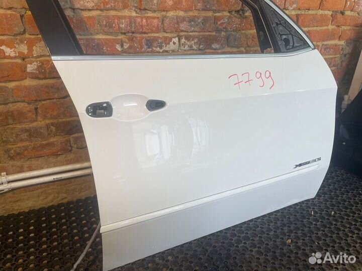 Дверь боковая передняя правая Bmw X5 E70 N52B30 AF