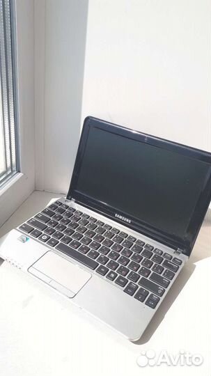 Нетбук samsung nc210
