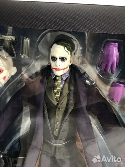 DC Comics Batman Dark Knight - The Joker 1:6