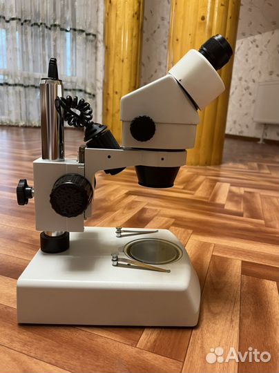 Микроскоп Ломо