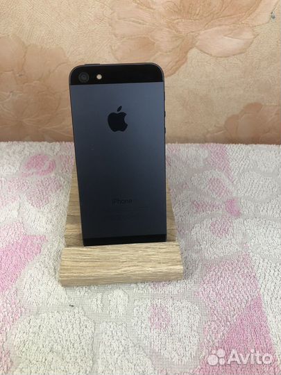 iPhone 5, 16 ГБ