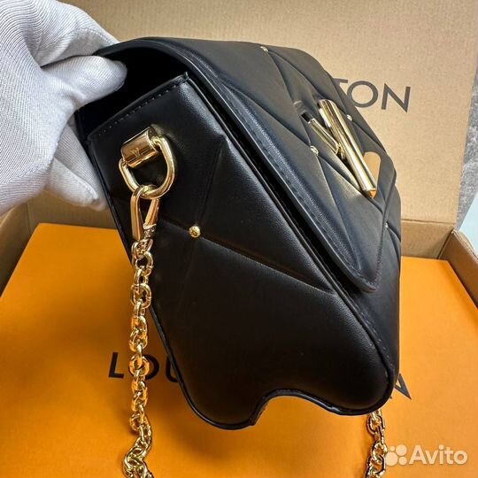 Cумка Louis Vuitton Twist MM