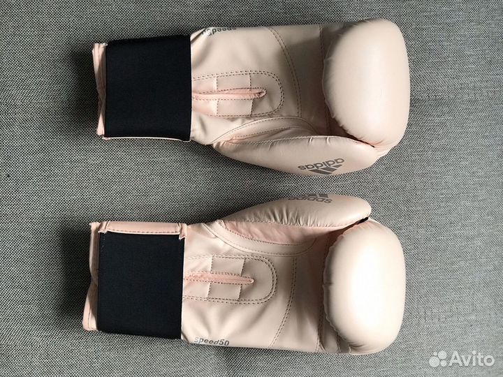 Боксерские перчатки