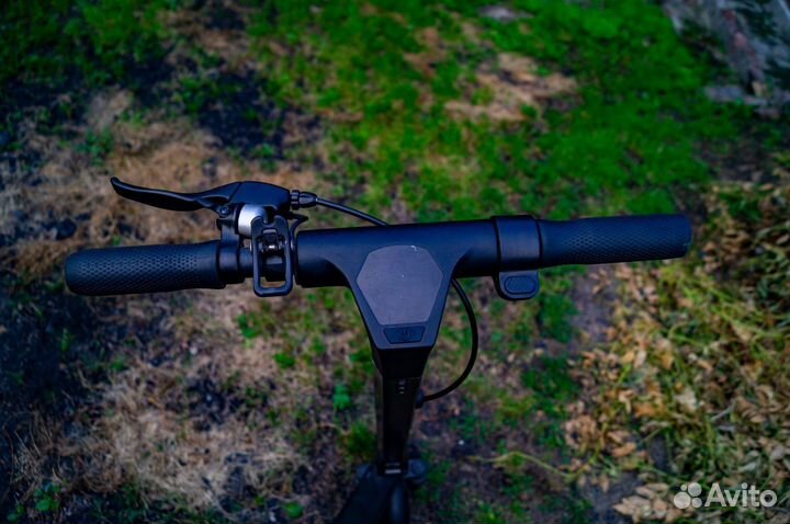 Электросамокат hiper Triumph T105