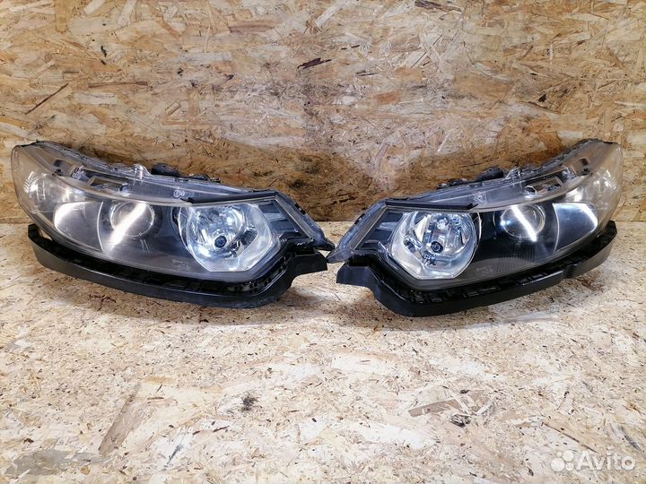 Фары комплект Honda Accord 8 CU