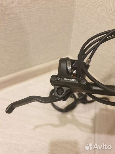 Тормоз гидравлический Shimano MT-200 750/1450мм