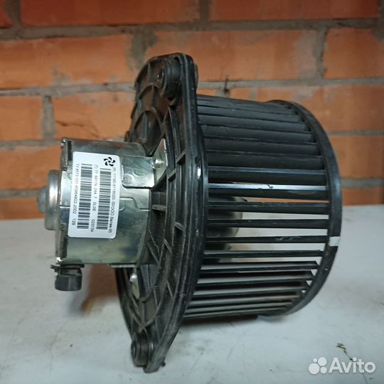 Мотор отопителя (печки) LADA Kalina