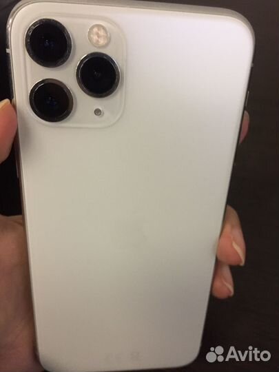 iPhone 11 Pro, 64 ГБ