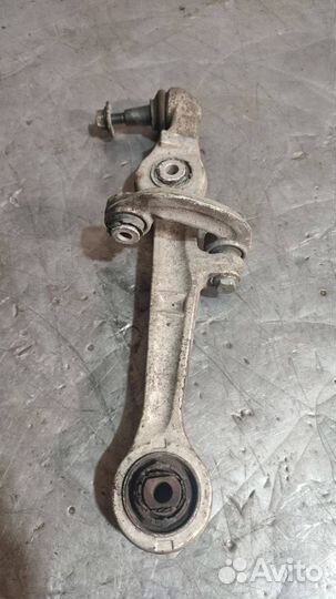 Рычаг передний левый нижний Audi A4 B6 8E0407155E