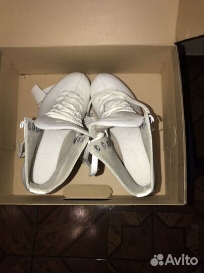 Коньки фигурные женские 39 размер