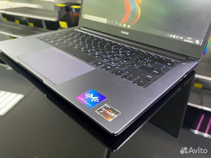 Топ Ультрабук Honor 14