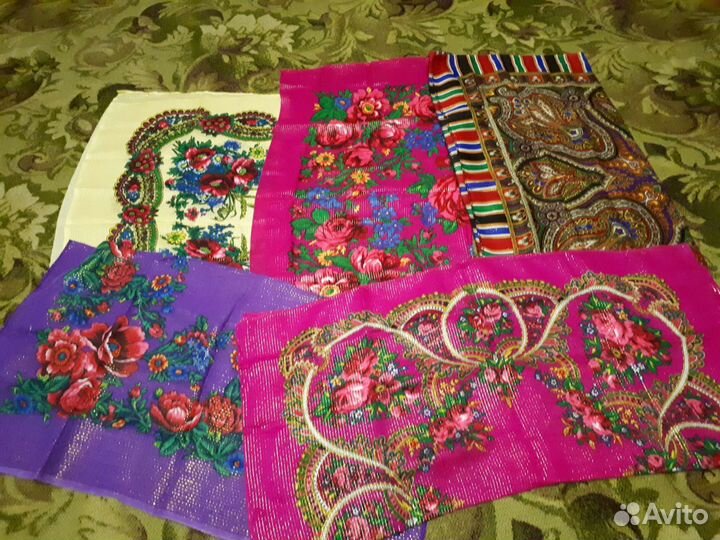 Платки шерстяные новые