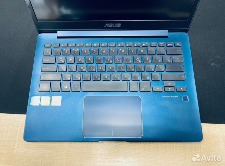 Ноутбук asus ZenBook UX331U синий