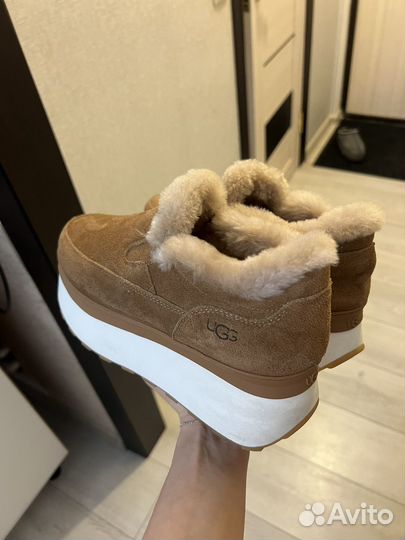 Угги UGG коричневые новые 38 размер