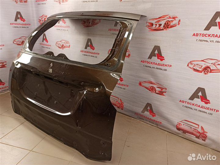 Дверь багажника Mitsubishi Pajero Sport
