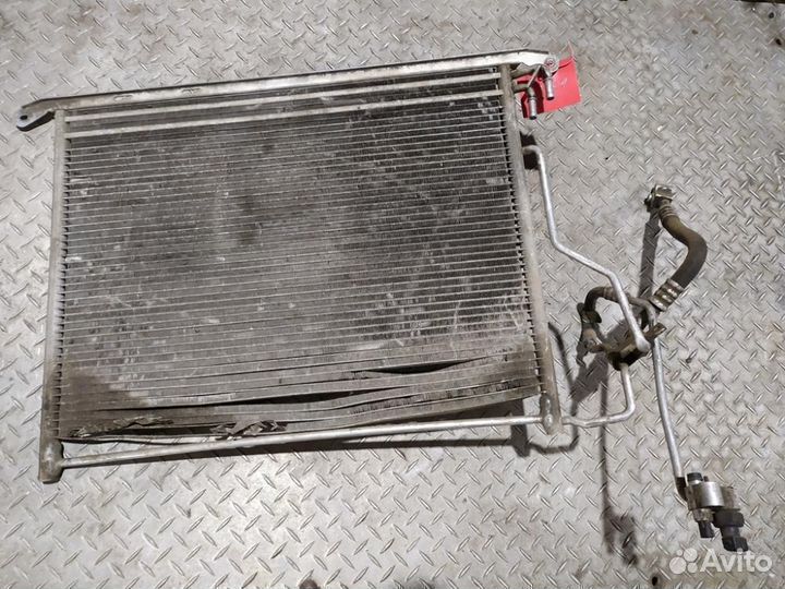 Радиатор кондиционера S500 220