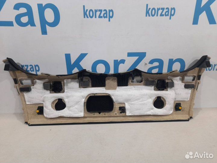 Обшивка задняя Kia K900 RJ 2020