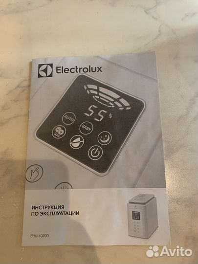 Увлажнитель Electrolux Ehu-1020D до 30 м2