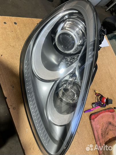 Porsche cayenne фара