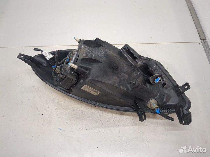 Фара (передняя) правая Nissan Note E11, 2008