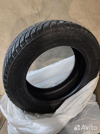 Yokohama Ice Guard IG65 215/60 R17 30L