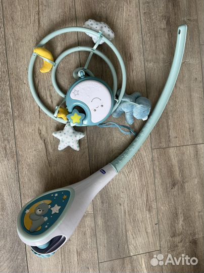 Мобиль на кроватку chicco