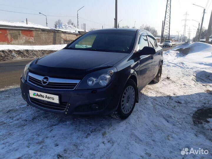 Opel Astra 1.6 МТ, 2011, 15 000 км