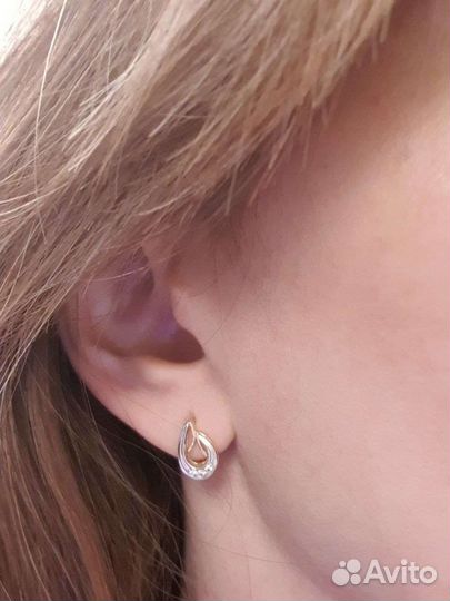 Золотые серьги с бриллиантами